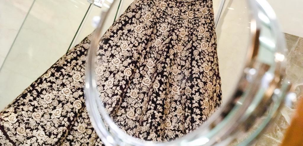 A Bride will look stunning in this wedding lehenga