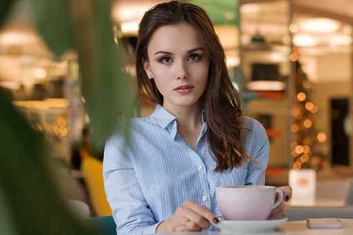 Tea lovers and their search for a perfect cup of hot tea